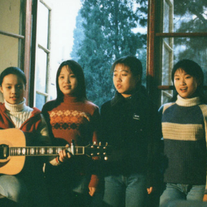 扒开胸罩疯狂捏胸吃奶头视频大全
